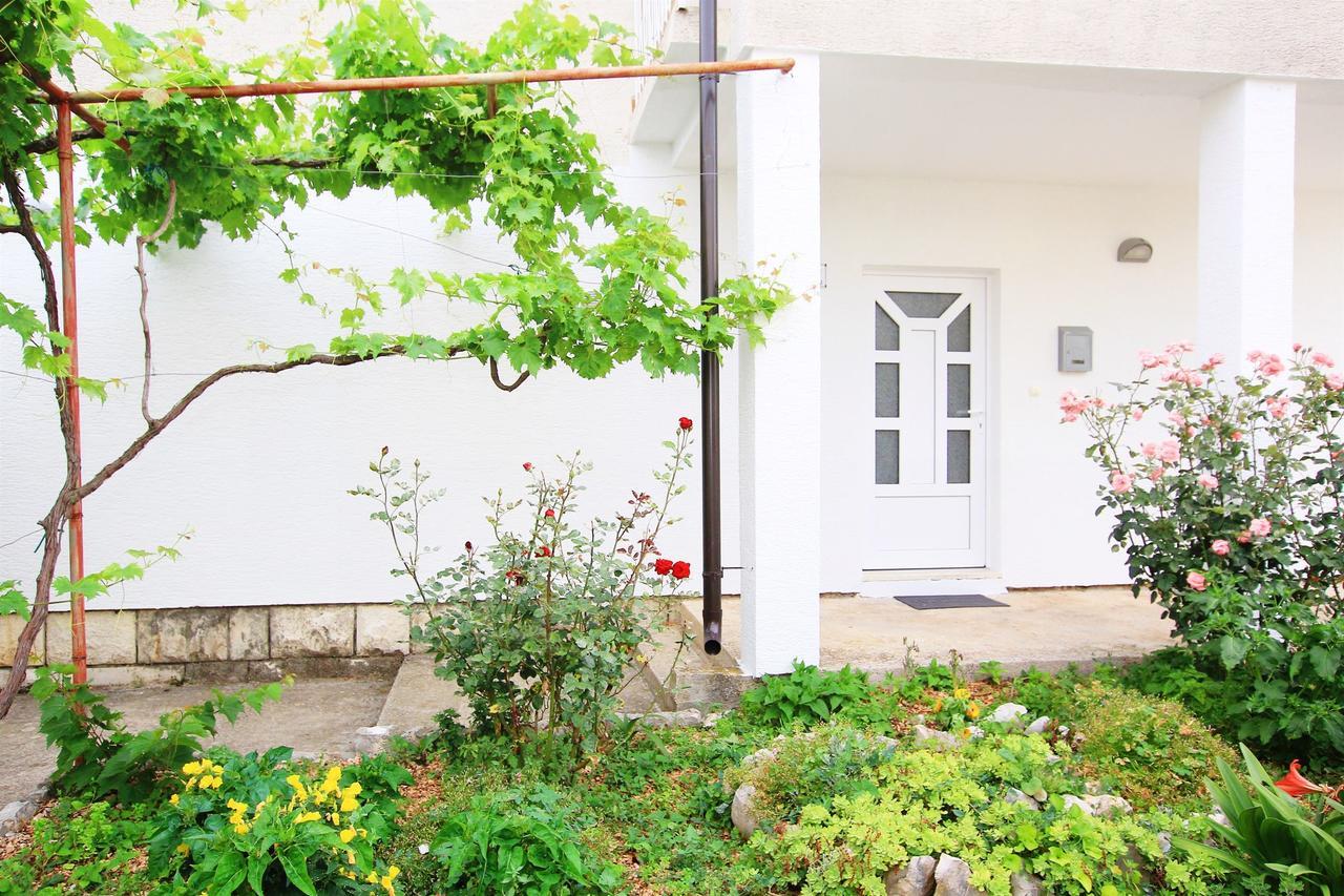 טרוגיר Apartment Anica מראה חיצוני תמונה