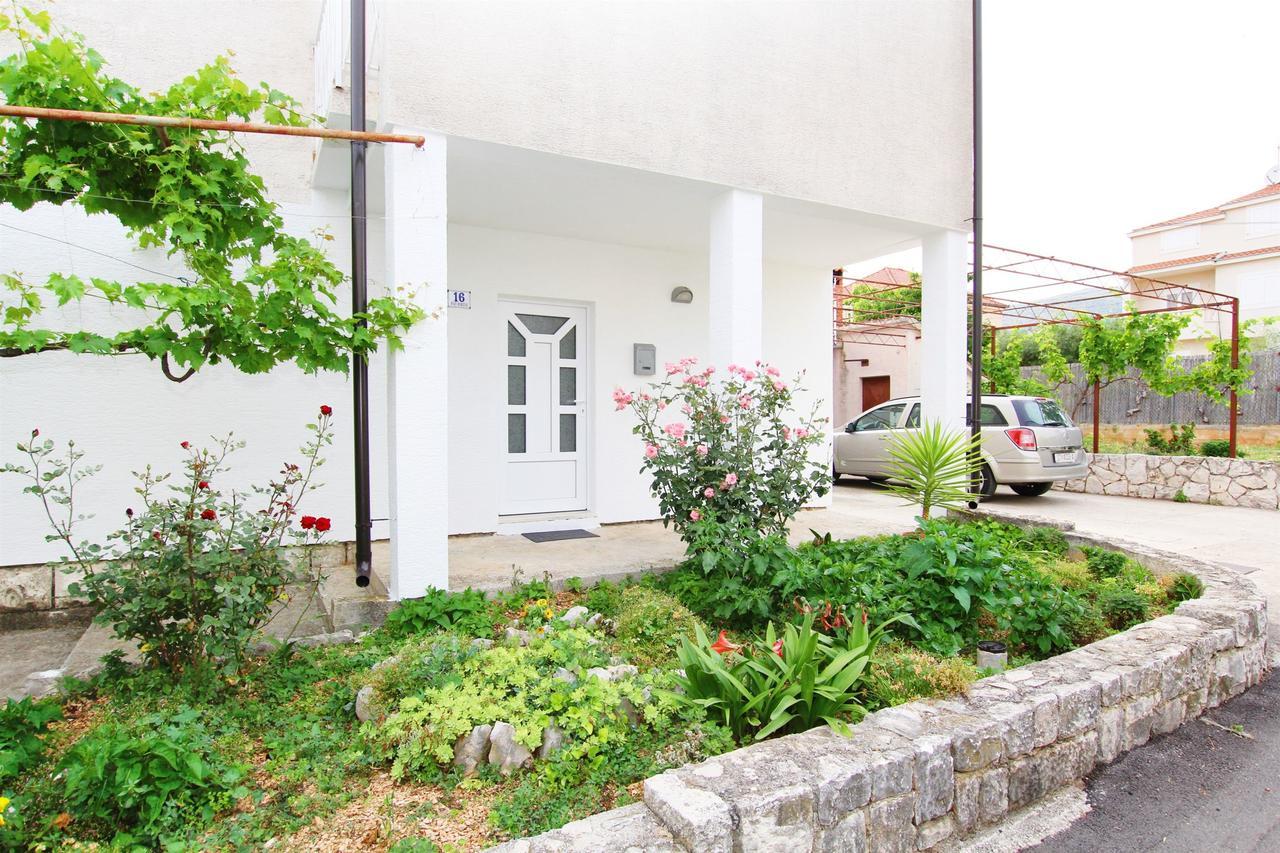 טרוגיר Apartment Anica מראה חיצוני תמונה