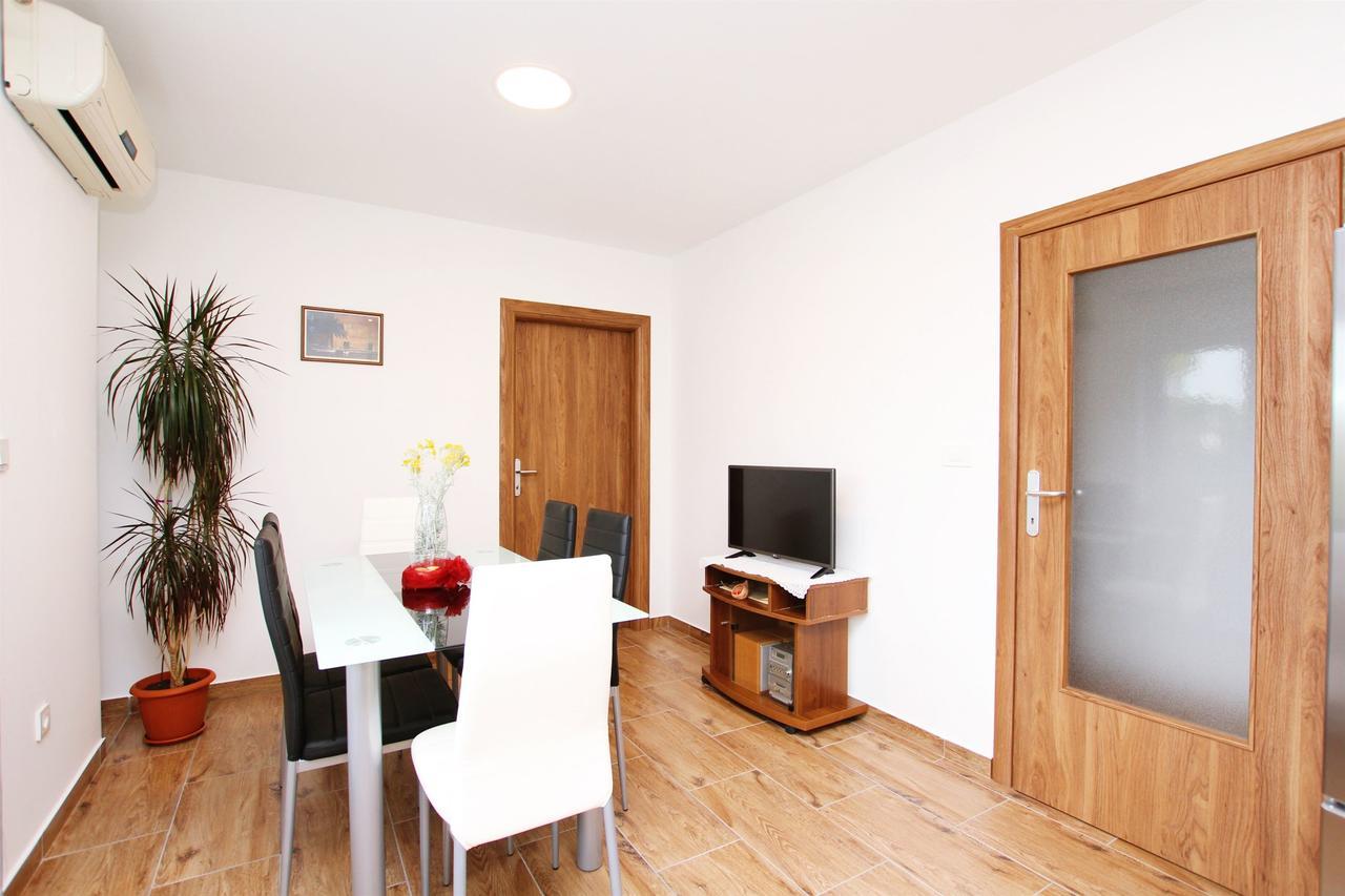 טרוגיר Apartment Anica מראה חיצוני תמונה