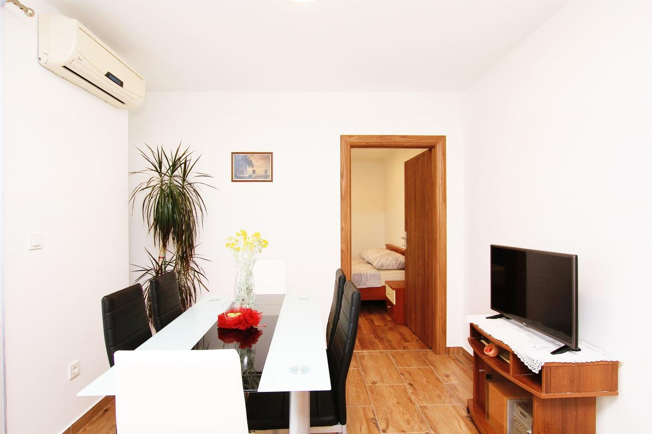 טרוגיר Apartment Anica מראה חיצוני תמונה